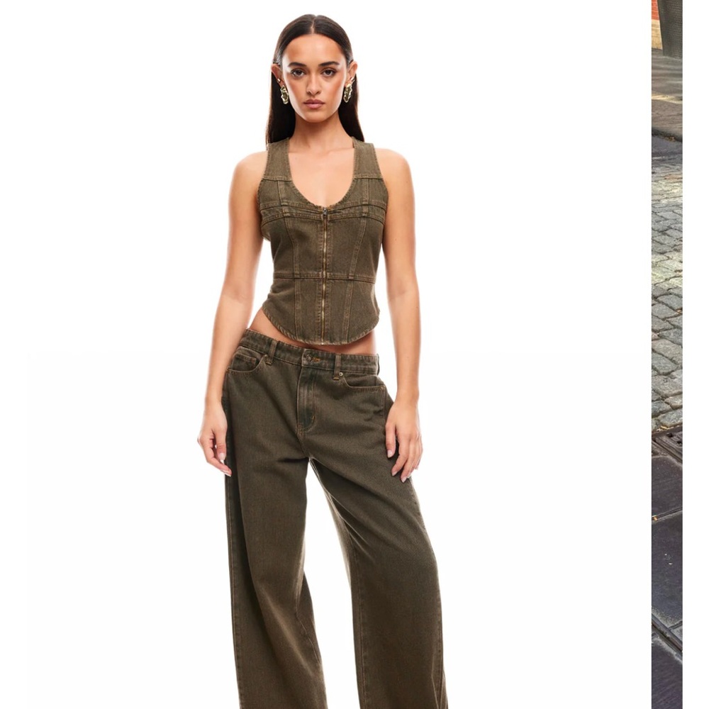 Lioness Westwood Top (Petrol - size M)